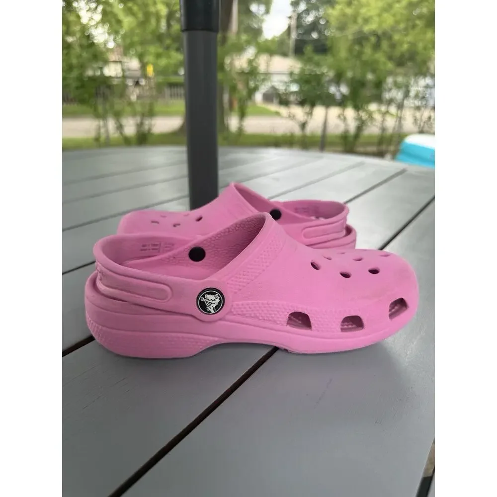 Crocs Kids Classic Clogs Pink Water Shoes Size J1 Slip-On Sandals Unisex